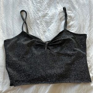 Black crop tank top